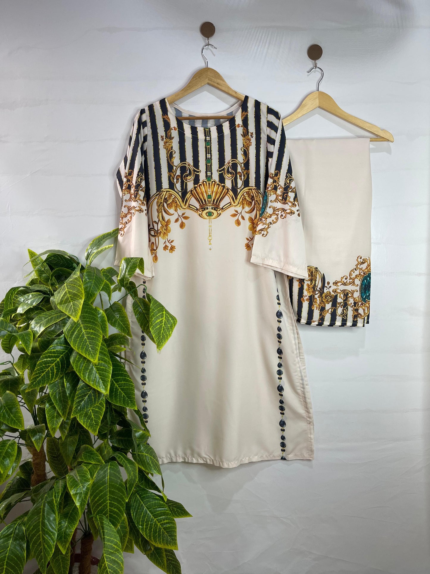 *IVORY ROYAL PRINTED LONG SET  2PCS*