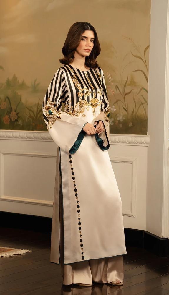 *IVORY ROYAL PRINTED LONG SET  2PCS*