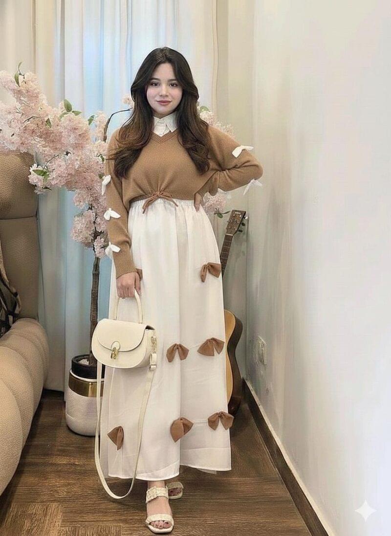 Bow Top with Flare Skirt